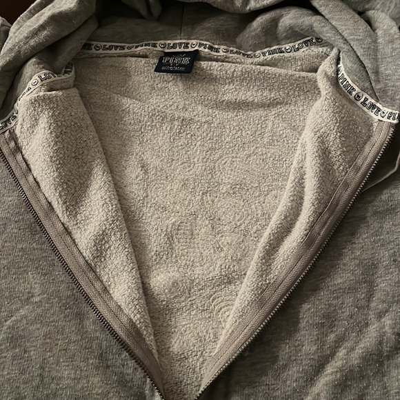 Pink Zippered Hoodie with animal print heart on the back - Picture 9 of 10